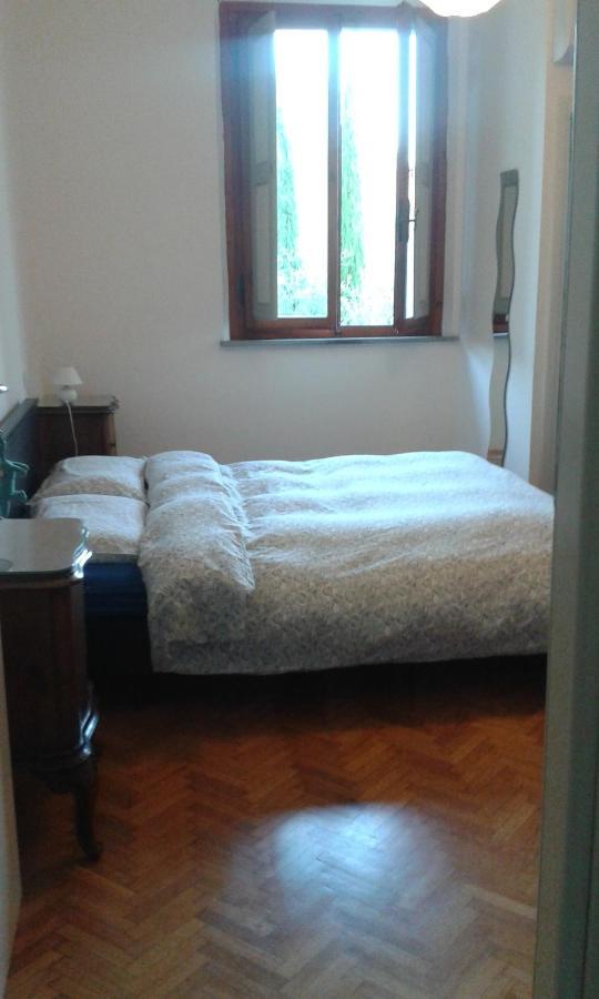 Lupo Azzurro Bed and Breakfast Siena Habitación foto