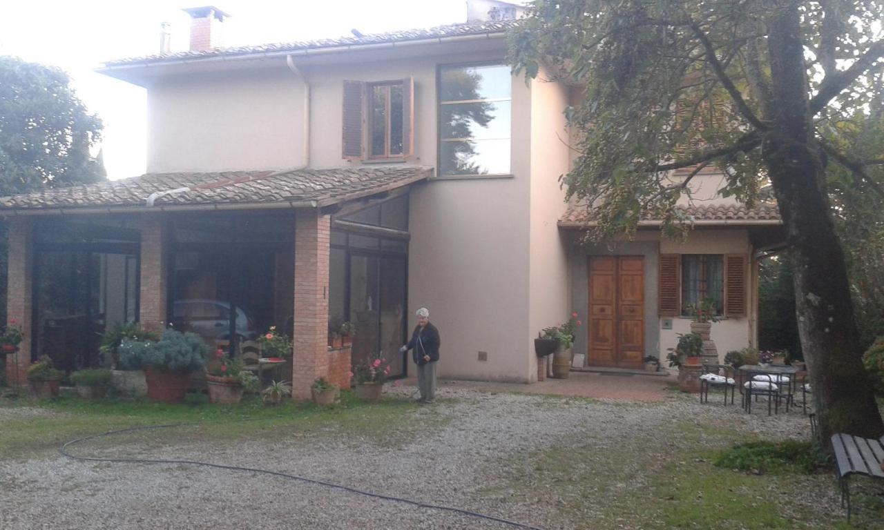 Lupo Azzurro Bed and Breakfast Siena Exterior foto
